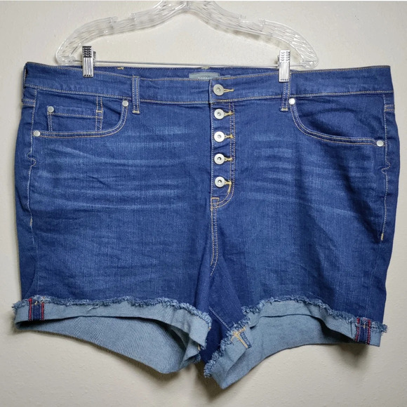 Torrid 5 Inch Vintage Stretch High-Rise Denim Shorts Size 24 - Picture 2 of 5